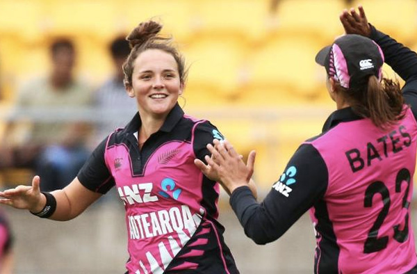 White Ferns all-rounder Amelia Kerr and Suzie Bates. Pic Credits: Stuff.co.nz