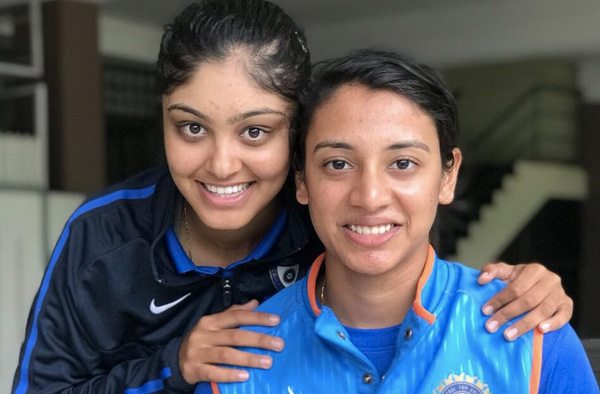 Harleen Deol with Smriti Mandhana