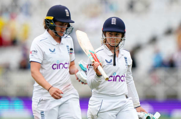 Day 2: Annabel Sutherland and Tammy Beaumont score Maiden Test Centuries, Ecclestone picks Fifer. PC: Getty Images
