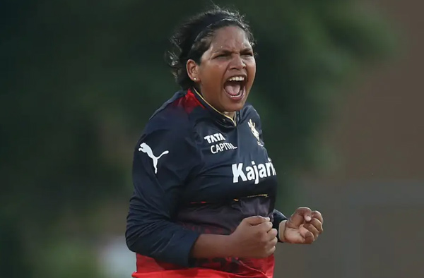 Shobana Asha.