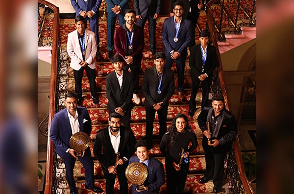 List of All Women Cricketers Recognized for Excellence at 2023-24 BCCI Naman Awards