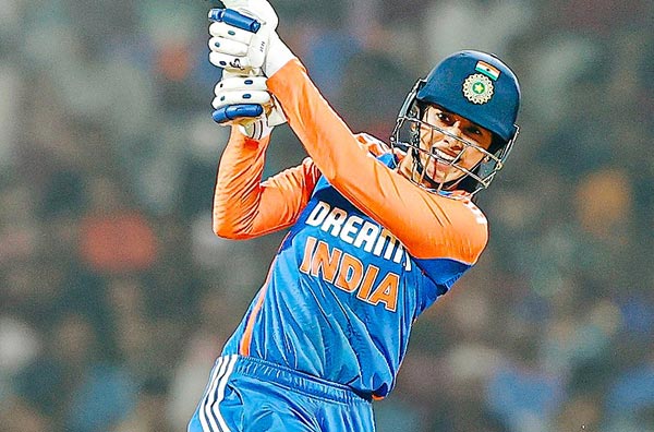 Smriti Mandhana bags her 3rd Best International Cricketer for 2023-2024 at BCCI Naman Awards