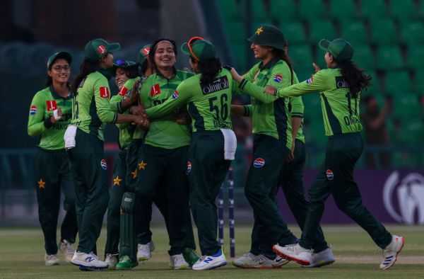 Sidra Amin and Fatima Sana lead as Pakistan seals comprehensive 65-run win over West Indies