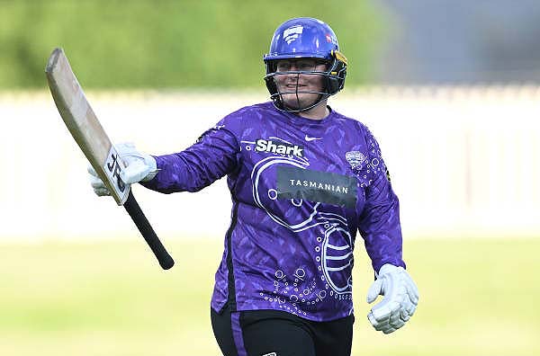 Lizelle Lee Signs Two-Year Deal as a Local Player with Hobart Hurricanes