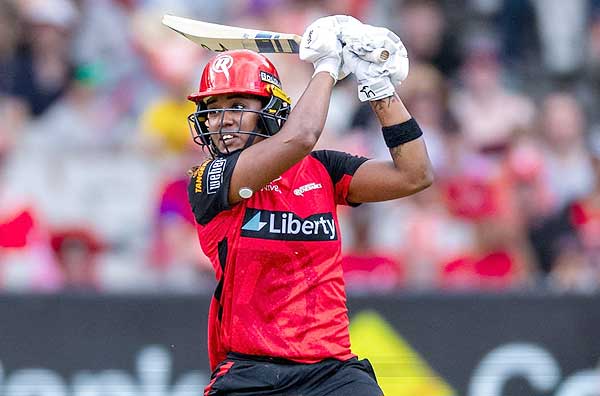 West Indies Captain Hayley Matthews Extends Stay with Melbourne Renegades Until WBBL 12